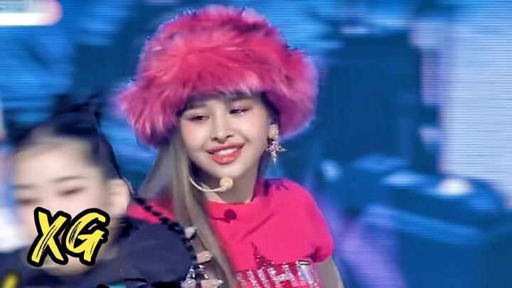 จริงๆ แล้วพี่สาวลูกผสม XG มองมักเน่ตลอดเวลาบนเวที! [การรักษาดวงตาของฮาร์วีย์]