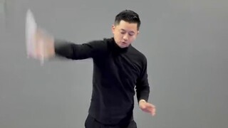 Người mới bắt đầu phải học thứ tự học đập bóng và tác dụng lực