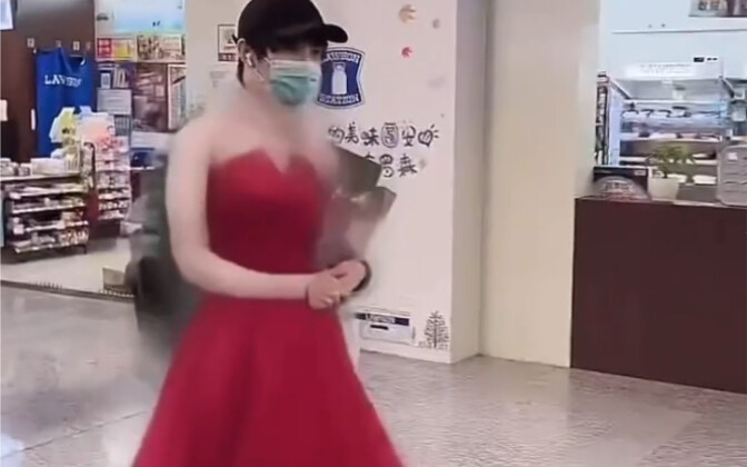 【تشانغ يوان】خلصوا راتبي، مطلوبش تيجي بكرة!