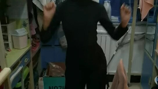 北外女大学生沙雕日常！熊猫热舞！