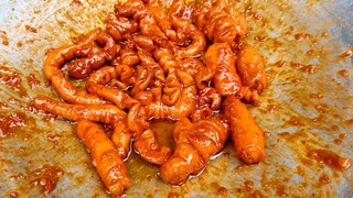 Cách làm RUỘT HEO KHÌA NƯỚC DỪA kiểu miền tây ăn là ghiền - Tú Lê Miền Tây