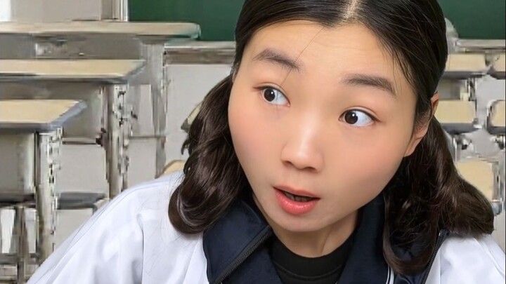 When the teacher suddenly gets a mischievous urge and puts humanities and science students in the sa