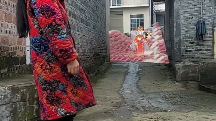 If you see me, it means you are about to get rich. Please write "Thank you, God of Wealth, welcome t