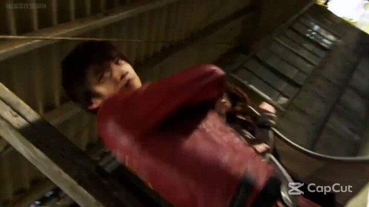 Kamen Rider Accel (Terui Ryu) gun fight moment.