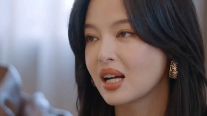 قالت شين تشي لاي إن المقطع الصوتي الذي اقتطعه رواد الإنترنت وصل إلى قائمة الأغاني، وهذا يعتبر دخولاً