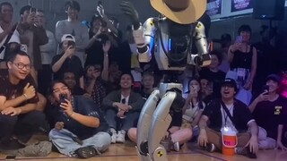 No, my friend, this is a real robot dance, Poppin