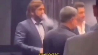 MS Dhoni Smoking video