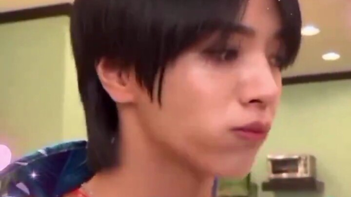 JO1 SHOSEI IS A GOOD EATER