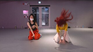 【1M】ท่าเต้น Yeji Kim x Woonha "Tip Toe"