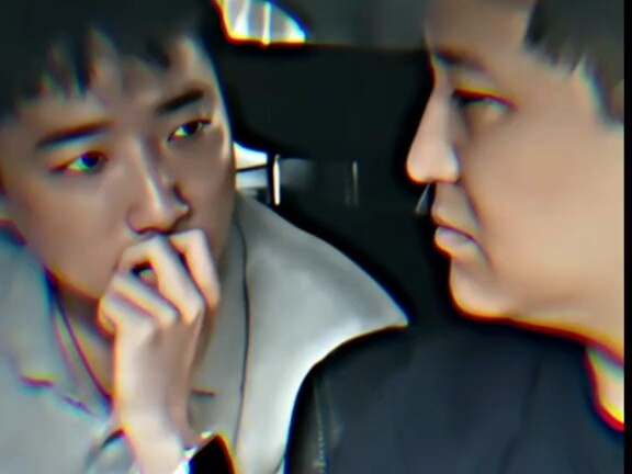 “Anh cả im lặng”