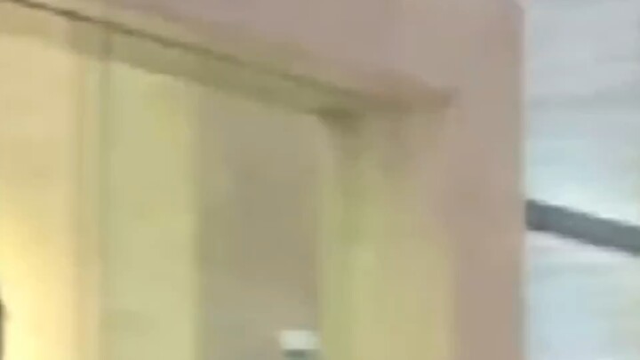 Anh em trở mặt thành thù!