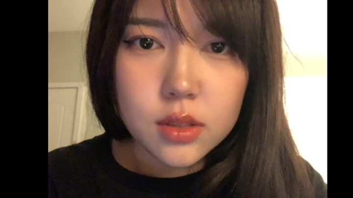 Suster Ya diancam oleh para penggemar olahraga yang masih SMA untuk membuka kotak! Kamu memang tak t