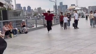 这些小伙子真帅吧!
