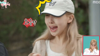 Nayeon: Sao cậu lại thế này? Tao: Có con muỗi đậu trên tay tớ (không nói nên lời)