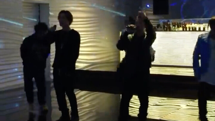 San Daimai's early footage of taming karaoke (aka office worker overtime)