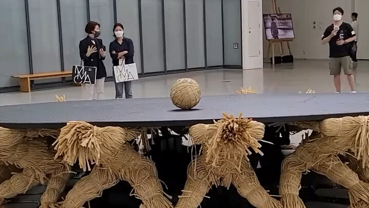Ở đây, tôi đã nhìn thấy vòng luẩn quẩn cuộc đời mà ai trong chúng ta cũng có thể rơi vào