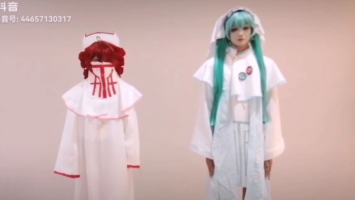 T cosplayer performs a fan dance cover (for issues with incomplete gear, please refer to the previou