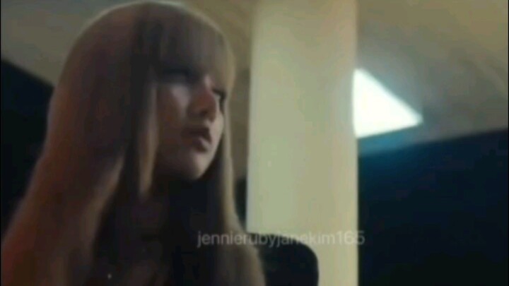 18++ 👩‍🎤🖤💗 19