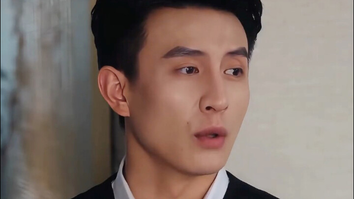 คู่หมั้นสุดจืดชืด vs ช่างภาพอิสระ