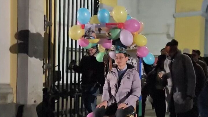 إذن معاملة الدكتور في ألمانيا مرتفعة جدًا هكذا