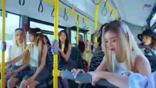 NewJeans Super Shy MV