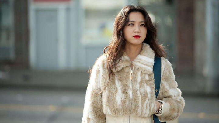 Bộ phim thứ hai của Thang Vĩ sau khi tái xuất: Câu chuyện về nữ tù nhân và chàng bồi bàn, ba ngày gặ