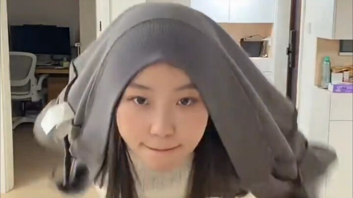 Gadis cantik meniru anak laki-laki di kelas waktu kecil #Kocak #Tingkah Membingungkan#