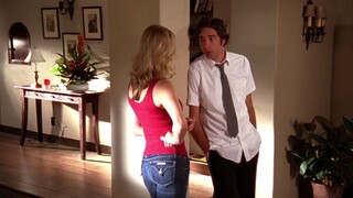 Chuck S02E02 Chuck Versus the Seduction