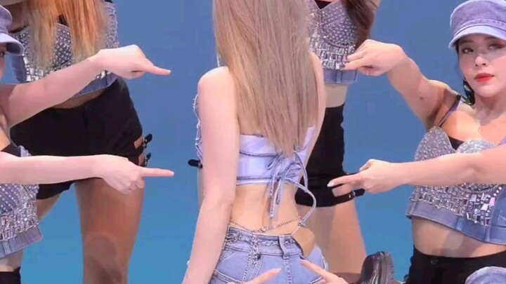 กระต่ายน้อยที่เต็มเปี่ยมด้วยพลังน่ารักสุดๆ! ลินนาจอง “Pop” ถ่ายสดความละเอียด 4K ชัดจุใจ!