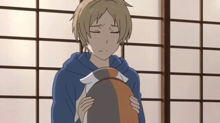 Why does San San look like a shabby middle-aged uncle? It’s obvious that Natsume is a little disgust