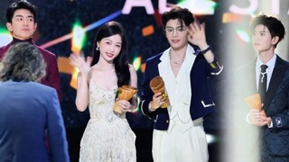 [Yu Zhou Zhong Xin] The whole process of holding hands to receive awards and pick up ribbons