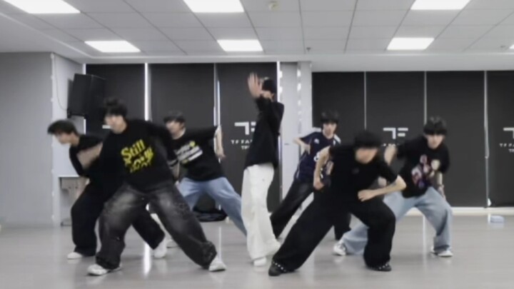 【Kelompok Bintang】Sekarang saya semakin menantikan evaluasi minggu depan, mengapa yang bagus selalu 