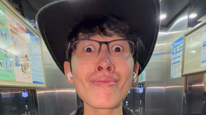 แค่ยกมือ