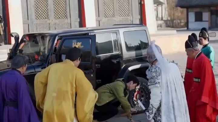 ทะลุมิติไป_1,000_ปีก่อนช่วยพลิกวิกฤตบ้านเมือง