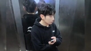 Hari yang bahagia dimulai dari sekarang! ₍ᐢ⸝⸝›  ̫ ‹⸝⸝ᐢ₎