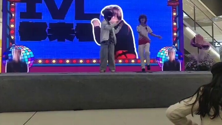 Ketika tarian tiba-tiba berbunyi "ivl datang dan lihat"! Tapi Zhang bertemu dengan ketenangan pikira