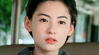 现在才发现，她真的没有凡尔赛！！！
