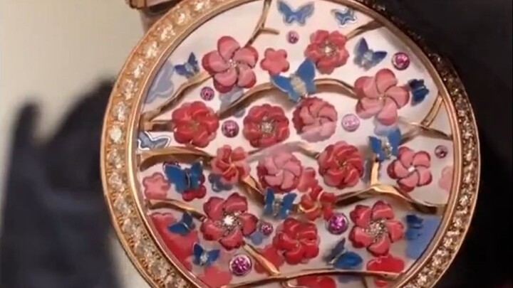 นี่นาฬิกาอะไร?