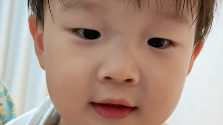 ต๋อต๋อกลายเป็นตาสองชั้นไปแล้วเหรอ? ฮ่าๆๆ!