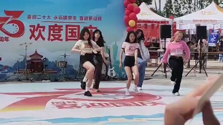 校园翻跳  hype boy