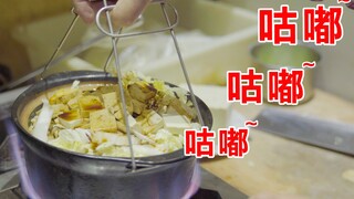 济南特色牛肉砂锅，7张小桌子人满座满，一筷子下去吃出了家的感觉！