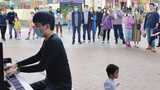 Pertunjukan piano di jalanan lagu OP "Toaru Kagaku no Railgun"