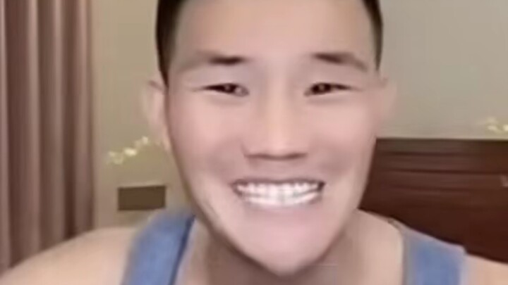 “วิดีโอที่ทำหน้าตายยากที่สุดของปีนี้”