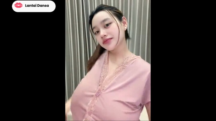 #fypppppppppppp #beranda #ceweindo #pulen