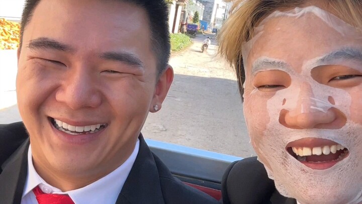 Anh trai bảo tôi nhà có chuyện vui, dặn tôi nghỉ ngơi cho khỏe rồi đến tìm anh; tới nơi mới biết là 