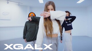XG - LEFT RIGHT (Dance Studio Version)