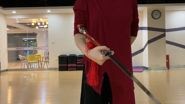 [Little Eunuch Bear] Yue Shen - Sword Dance Tutorial - Heaven Official's Blessing