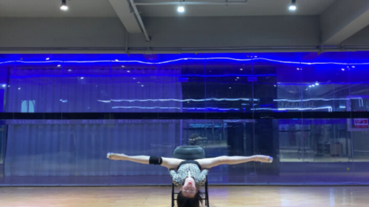 t chair dance you left me over there