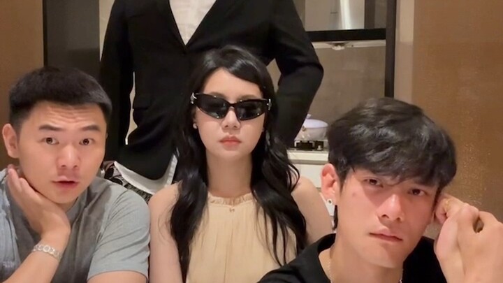 Another Day of Being Spoiled by the Rich Boss