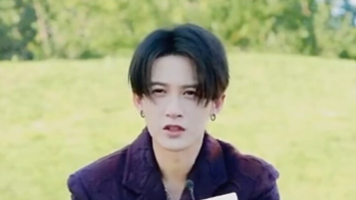 [Tan Jianci] Duoduo can only fall asleep by pinching his ears!